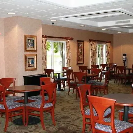 Hampton Inn Clifton Park 