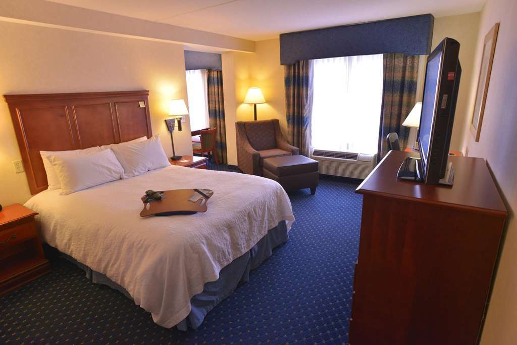 Hampton 3* Clifton Park